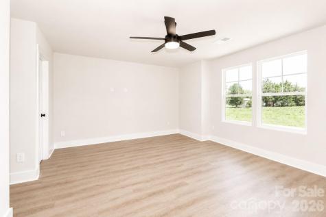 3139 Old Mountain Road Stony Point NC 28678