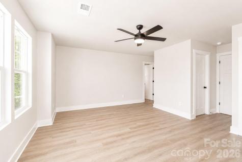 3139 Old Mountain Road Stony Point NC 28678
