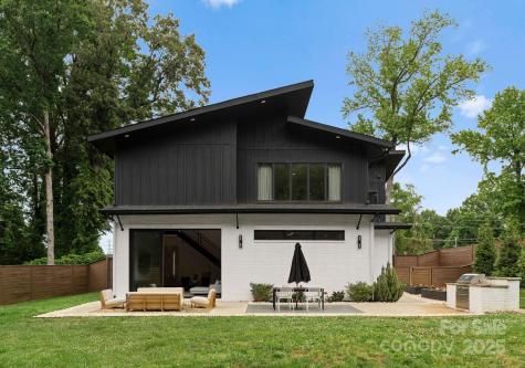 2913 Lake Avenue Charlotte NC 28208