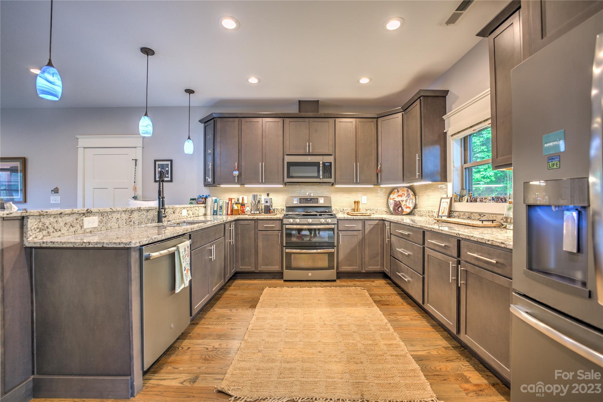 16 Feather Ridge Road Asheville NC 28805