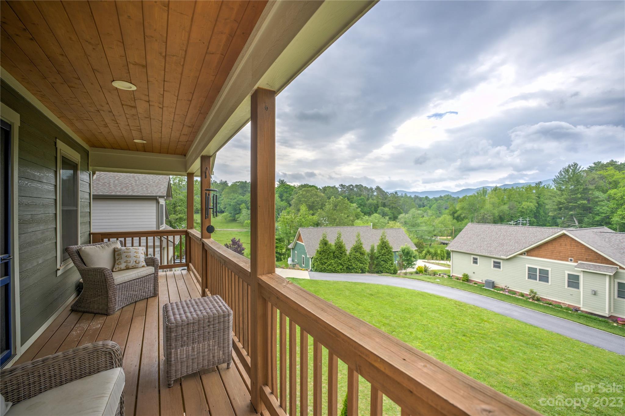 16 Feather Ridge Road Asheville NC 28805