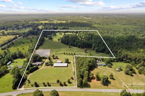 1896 E Green Creek Drive Tryon NC 28782