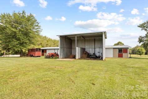 1896 E Green Creek Drive Tryon NC 28782
