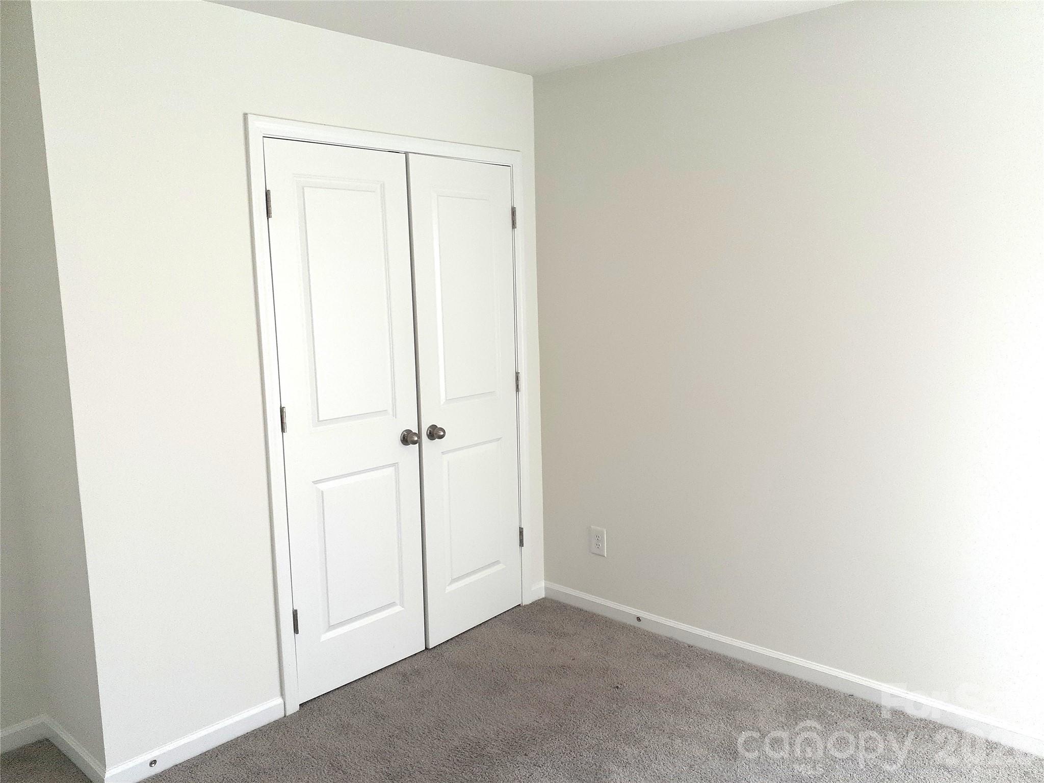 2019 Arapaho Drive Charlotte NC 28214