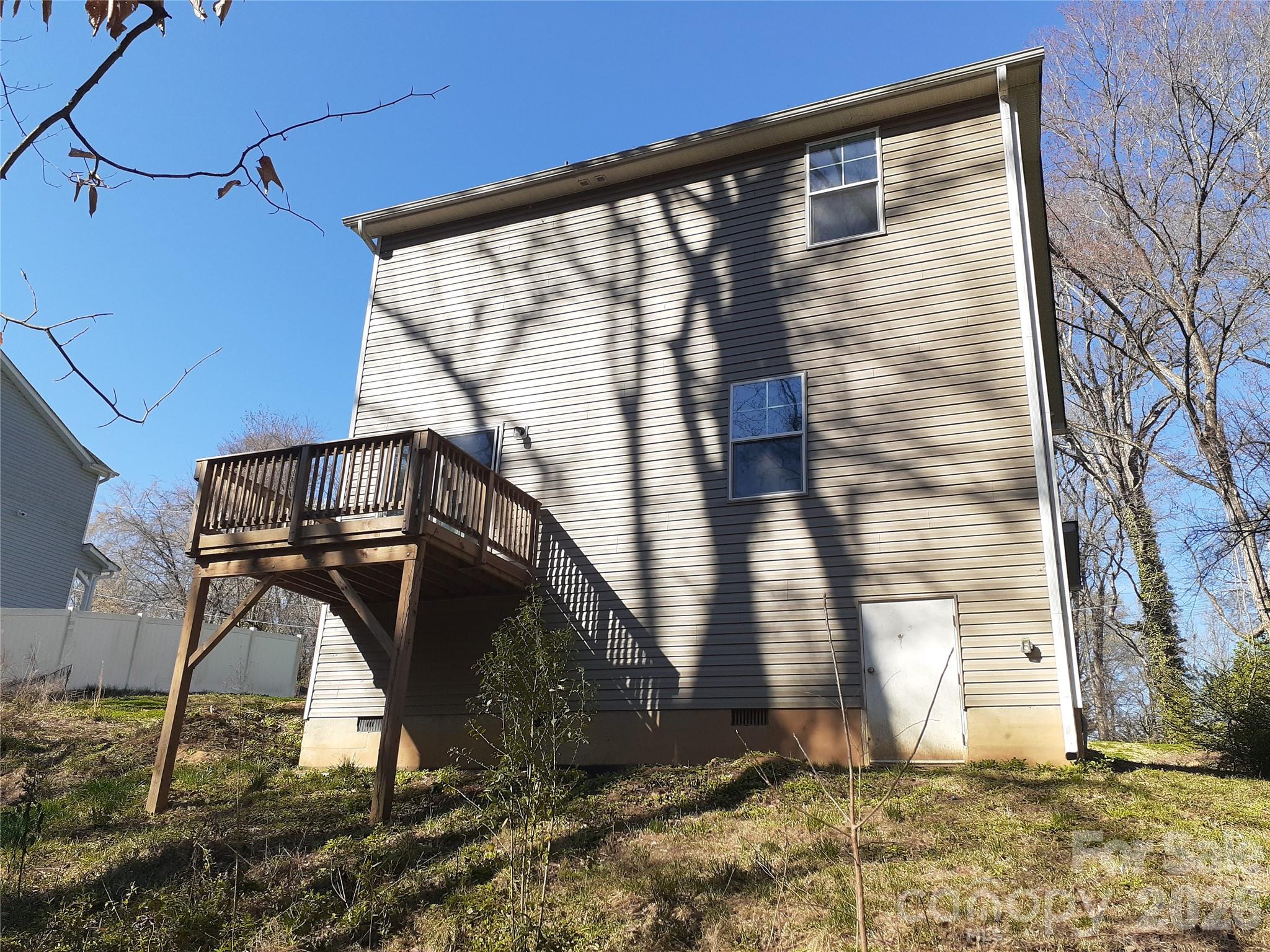 2019 Arapaho Drive Charlotte NC 28214