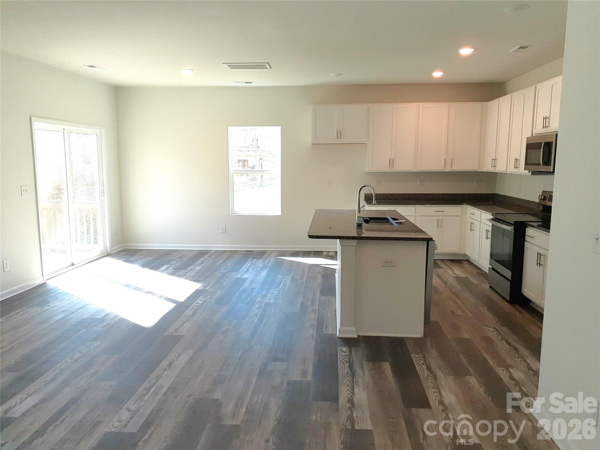 2019 Arapaho Drive Charlotte NC 28214