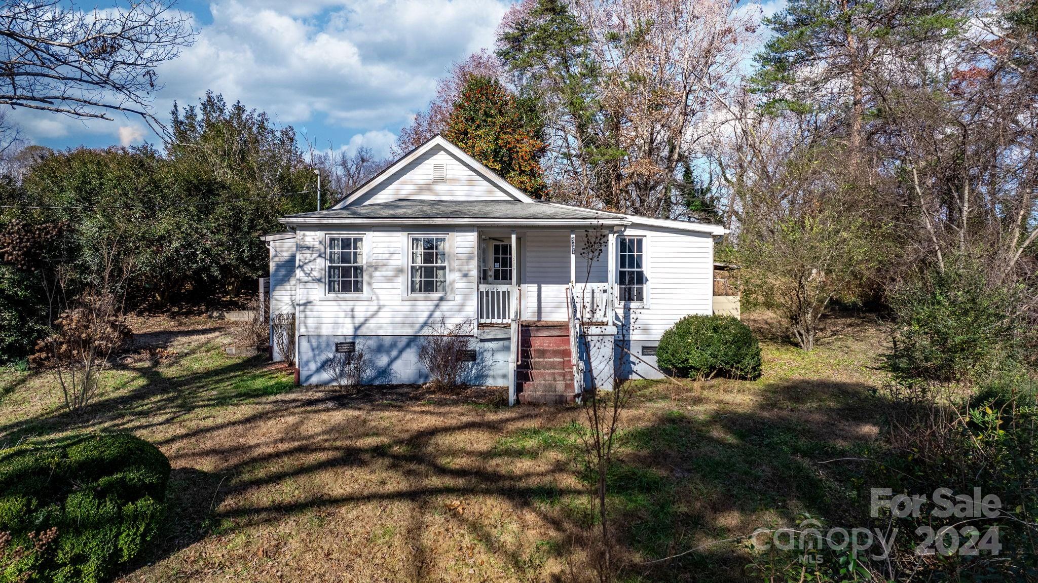 811 Markham Road Tryon NC 28782