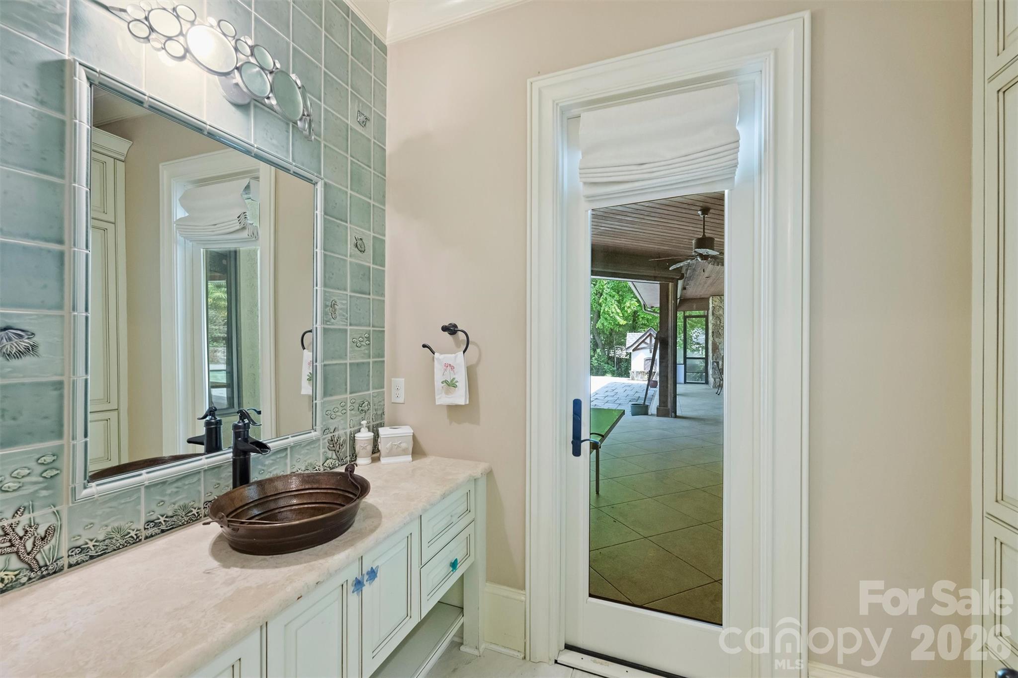 4901 Carmel Park Drive Charlotte NC 28226