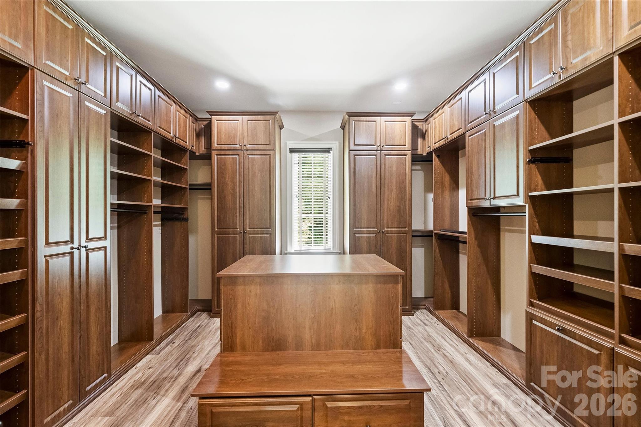 4901 Carmel Park Drive Charlotte NC 28226