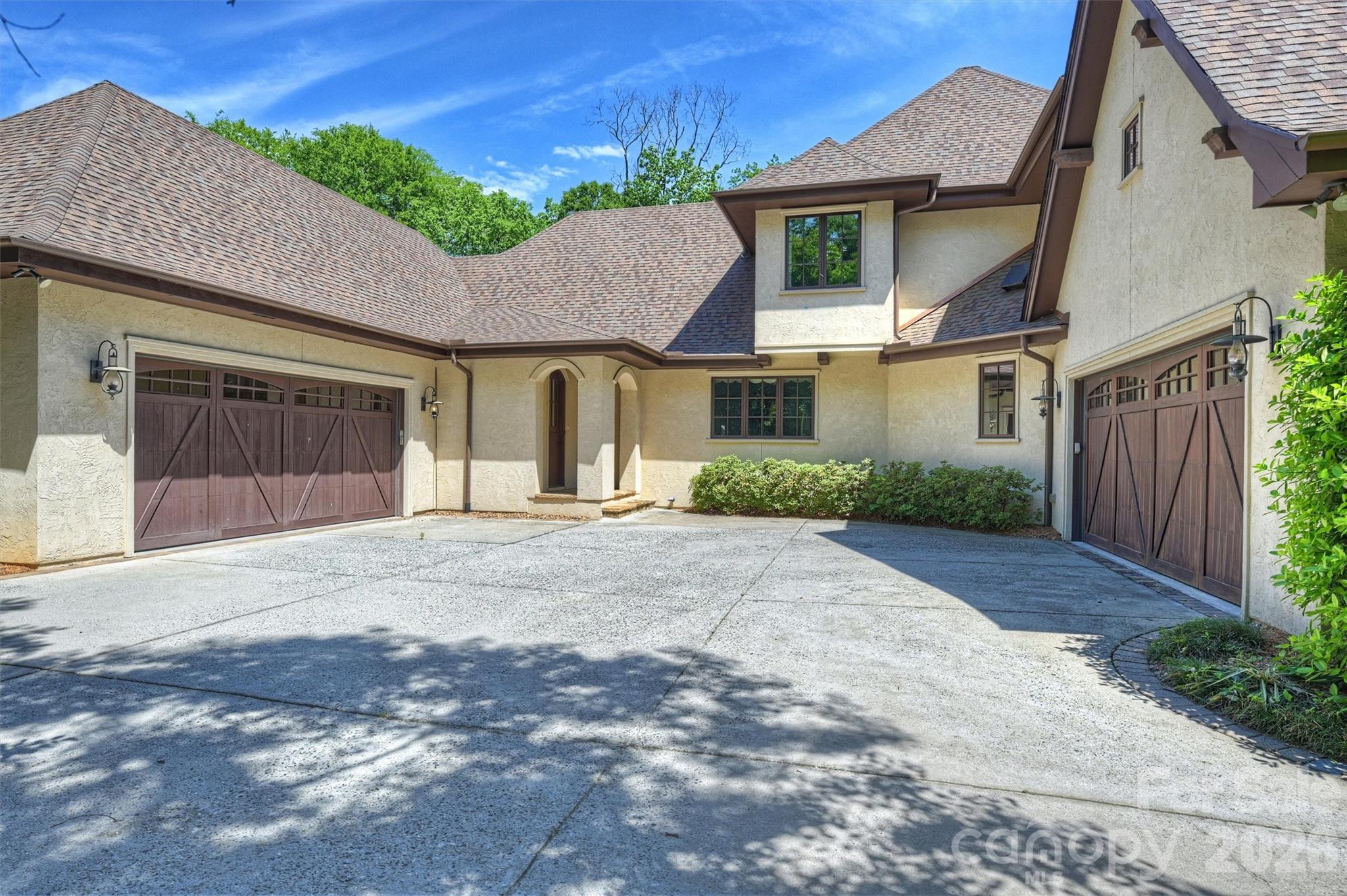 4901 Carmel Park Drive Charlotte NC 28226