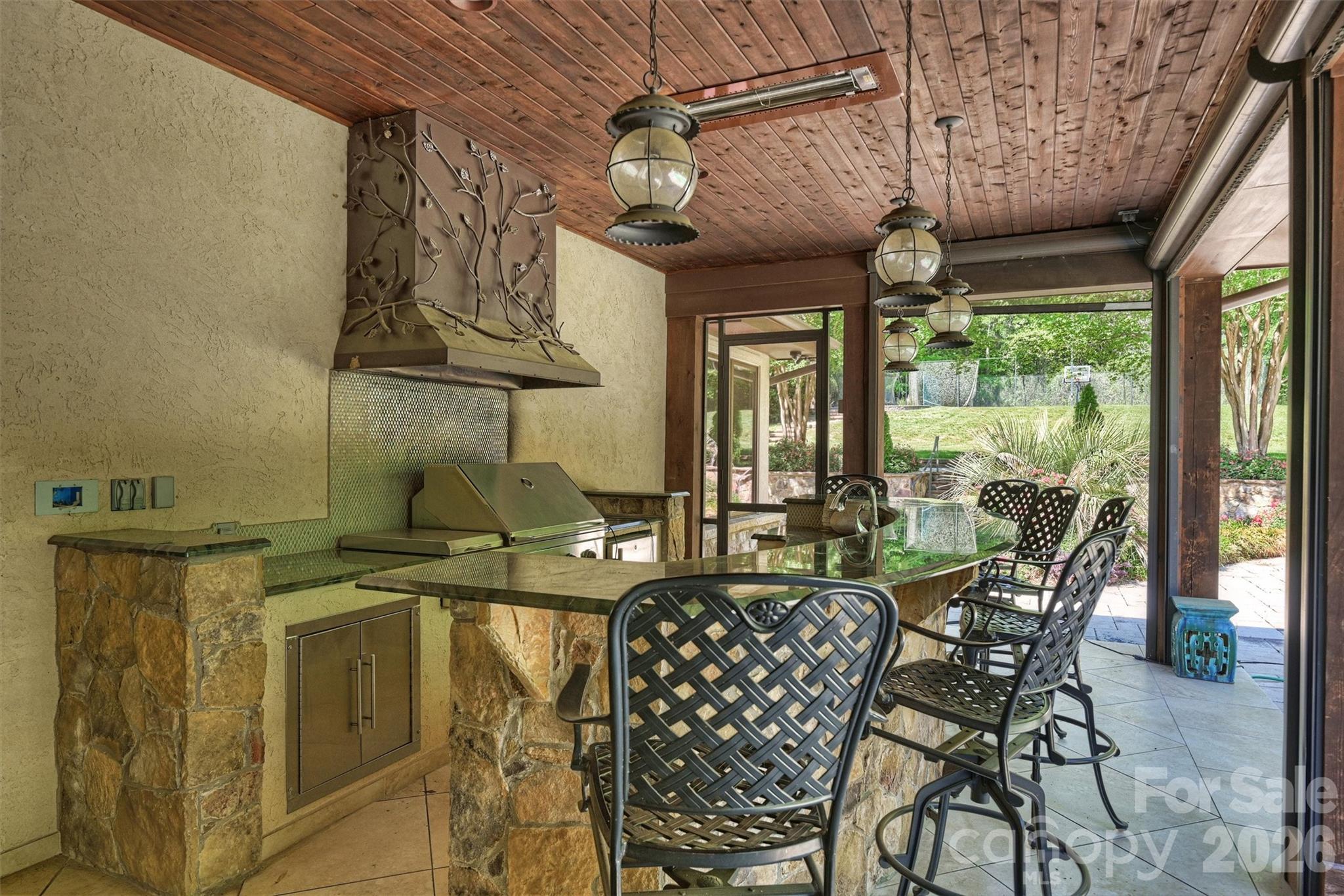 4901 Carmel Park Drive Charlotte NC 28226