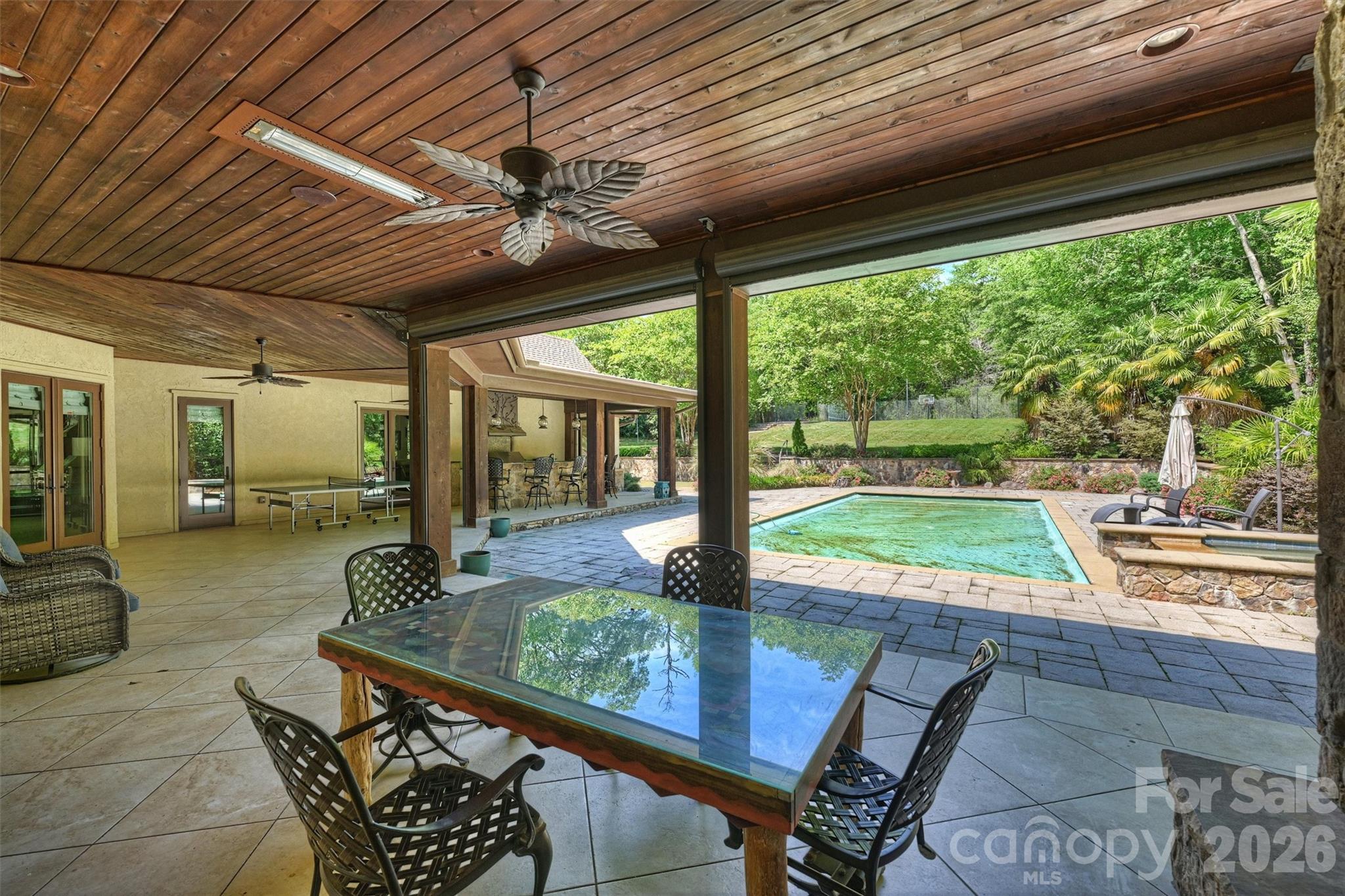 4901 Carmel Park Drive Charlotte NC 28226