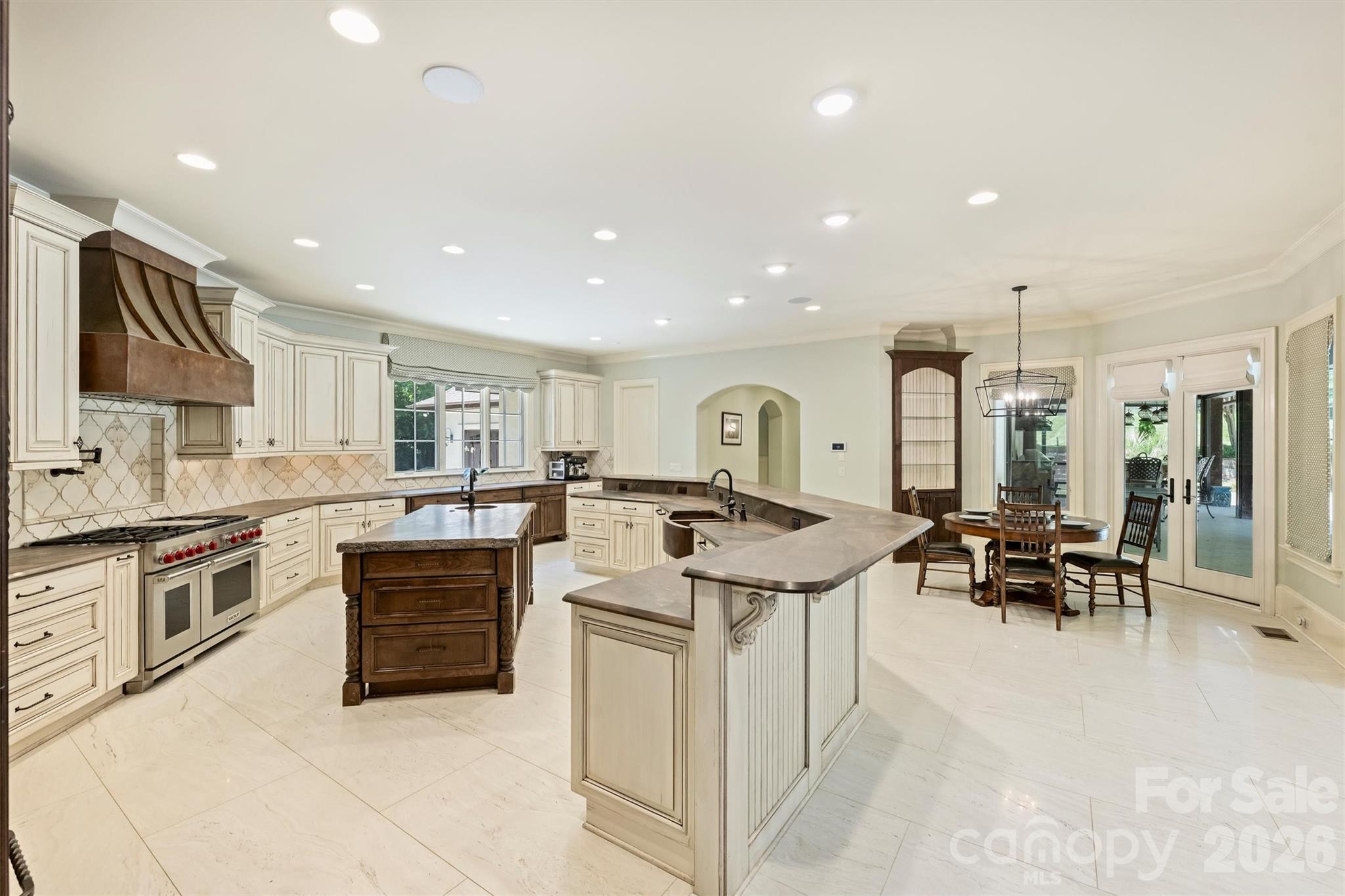 4901 Carmel Park Drive Charlotte NC 28226