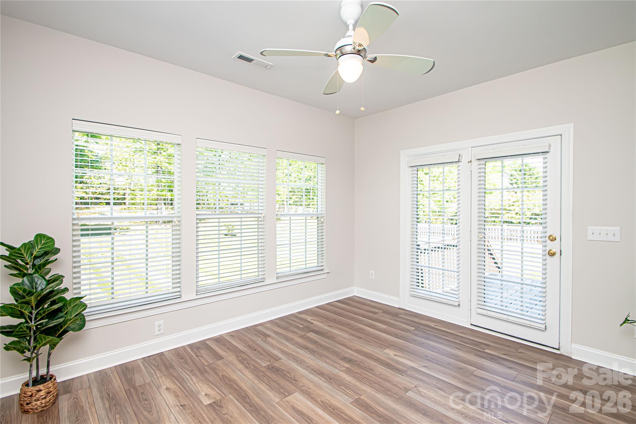1325 Linden Glen Drive Matthews NC 28104