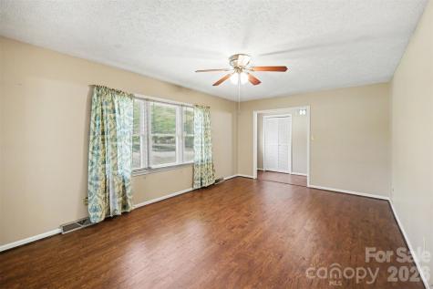 1300 Briarcliff Road Shelby NC 28152