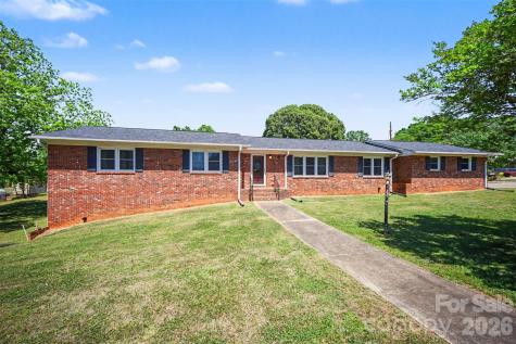 1300 Briarcliff Road Shelby NC 28152