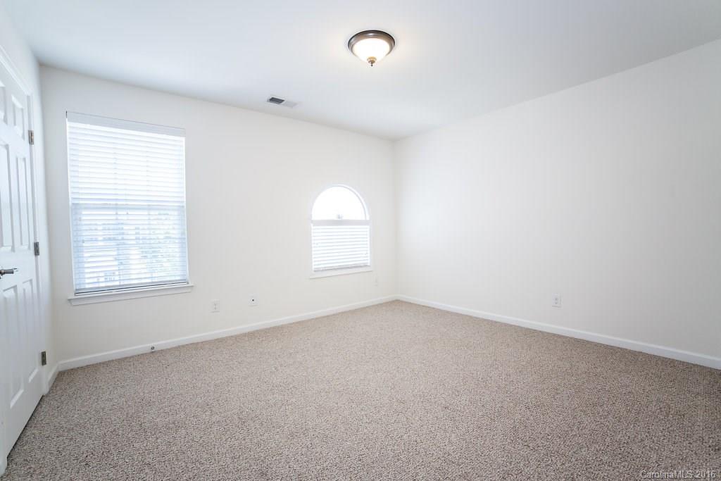 4738 Mount Royal Lane Charlotte NC 28210