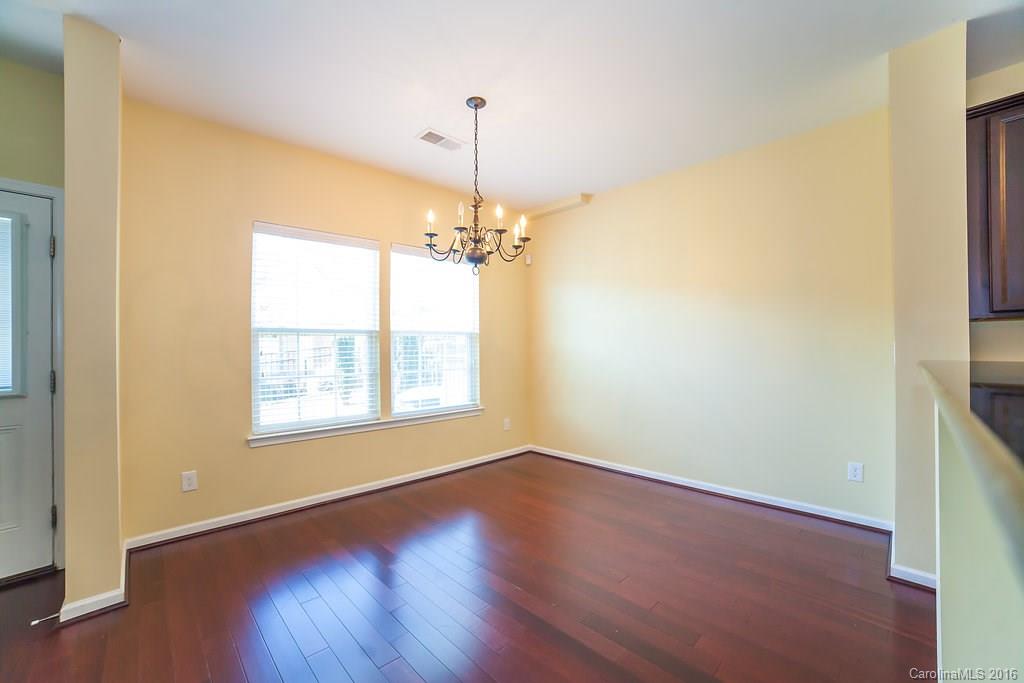 4738 Mount Royal Lane Charlotte NC 28210