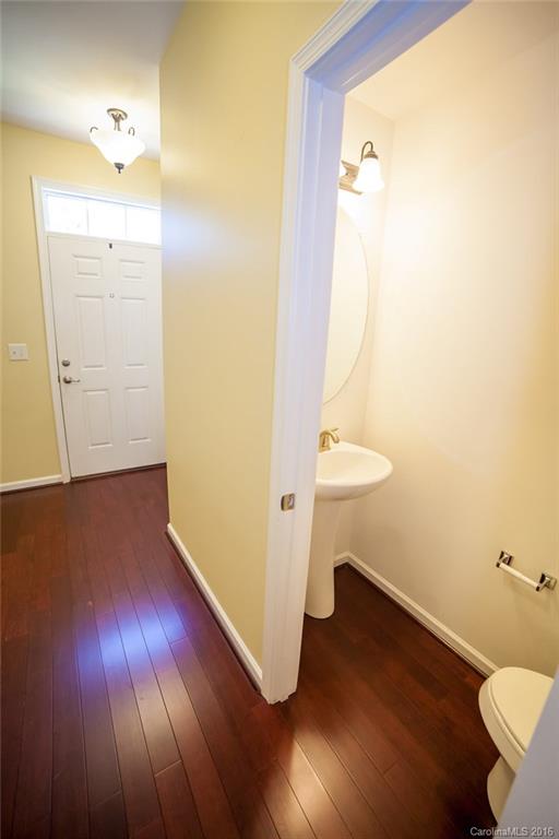 4738 Mount Royal Lane Charlotte NC 28210