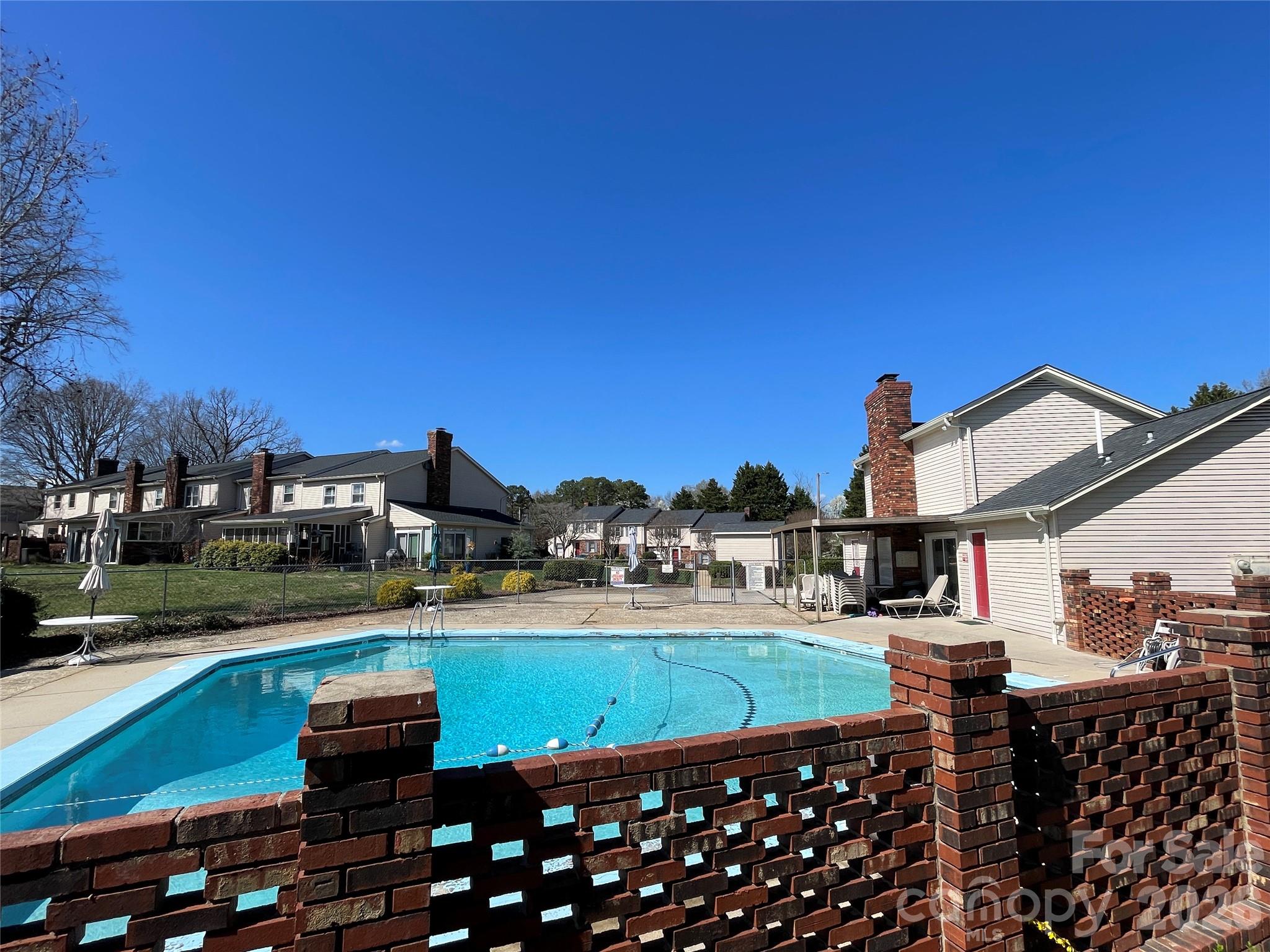 2705 N Center Street Hickory NC 28601