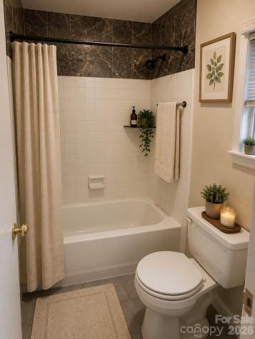 7636 Eastbourne Road Charlotte NC 28227