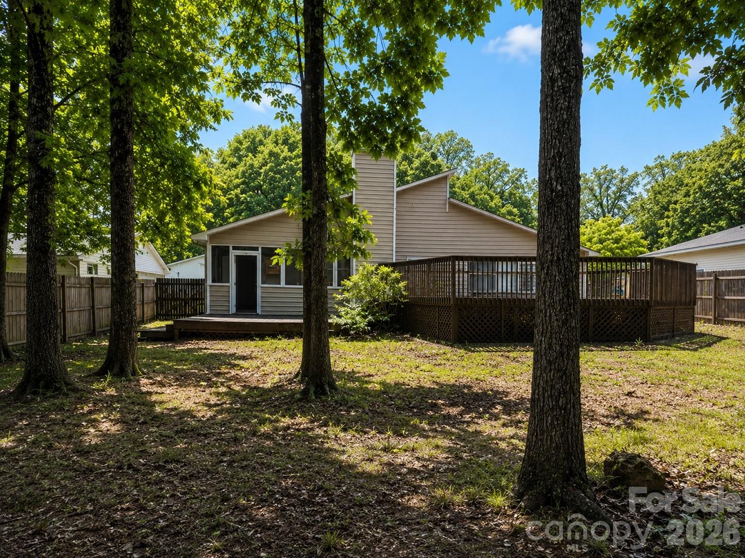 7636 Eastbourne Road Charlotte NC 28227