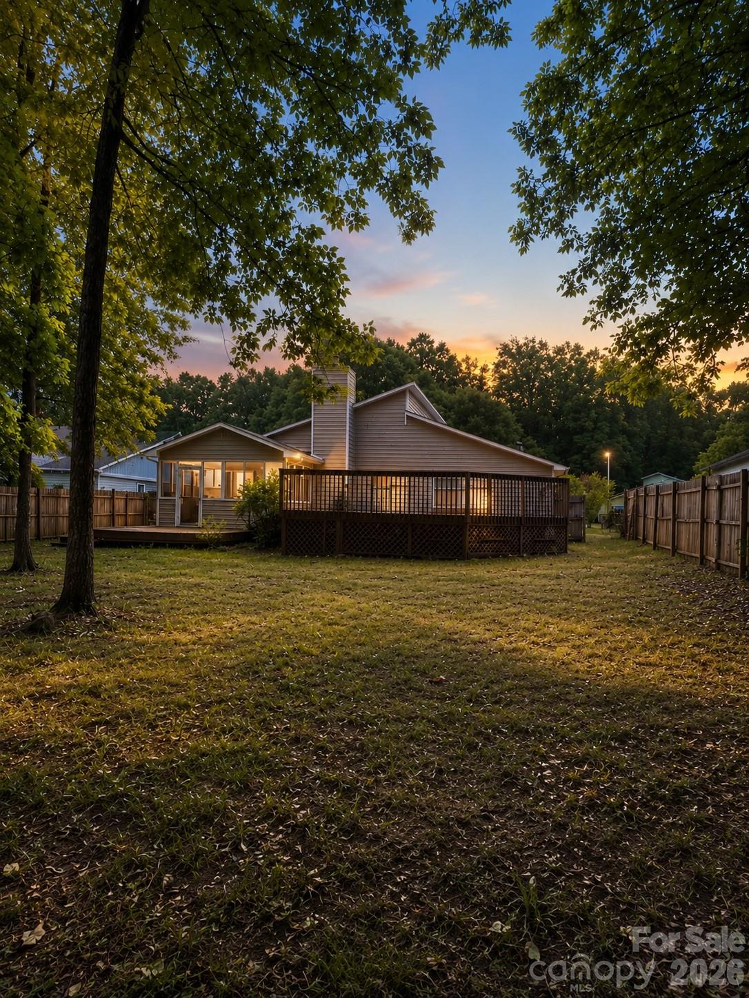 7636 Eastbourne Road Charlotte NC 28227