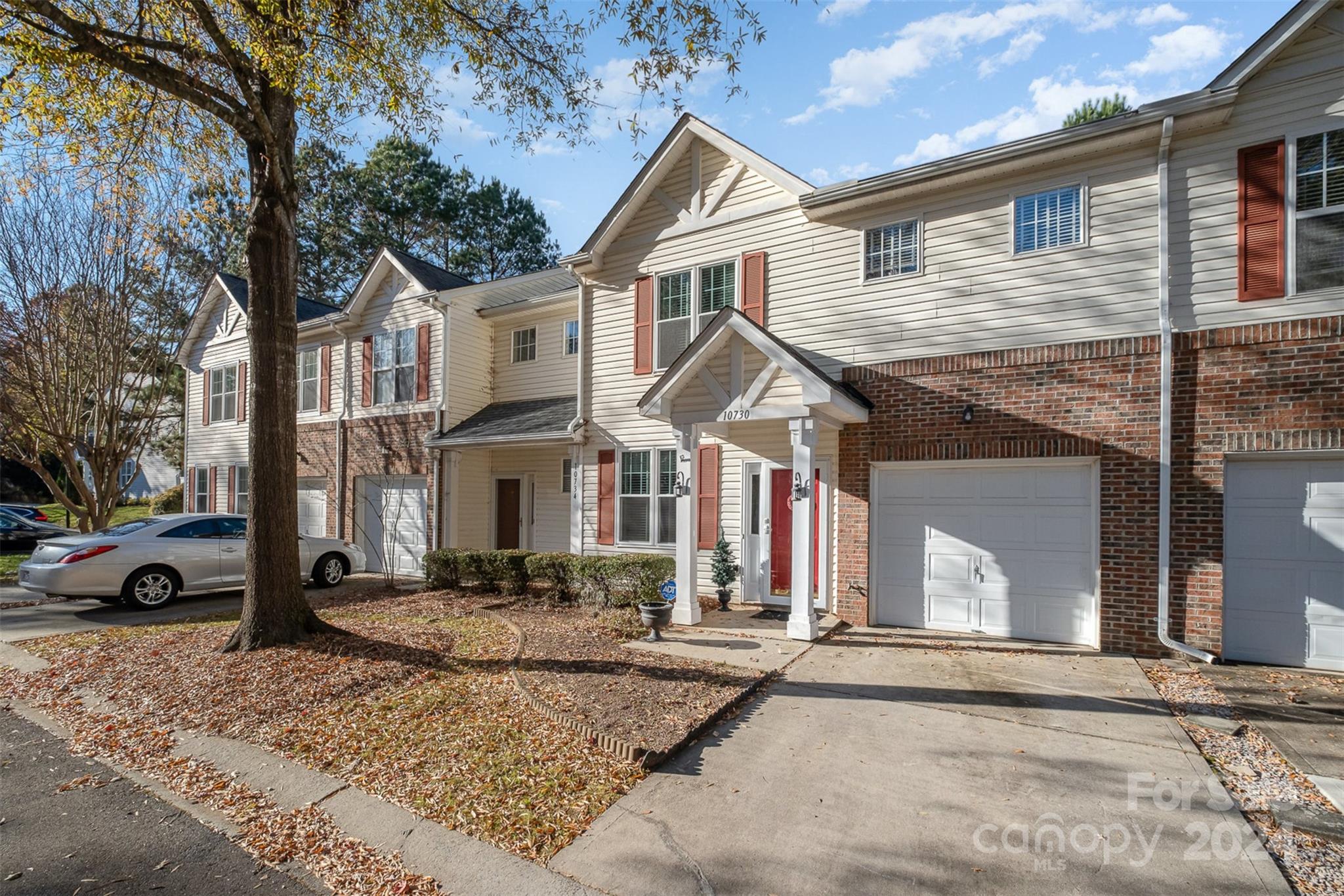10730 Essex Hall Drive Charlotte NC 28277