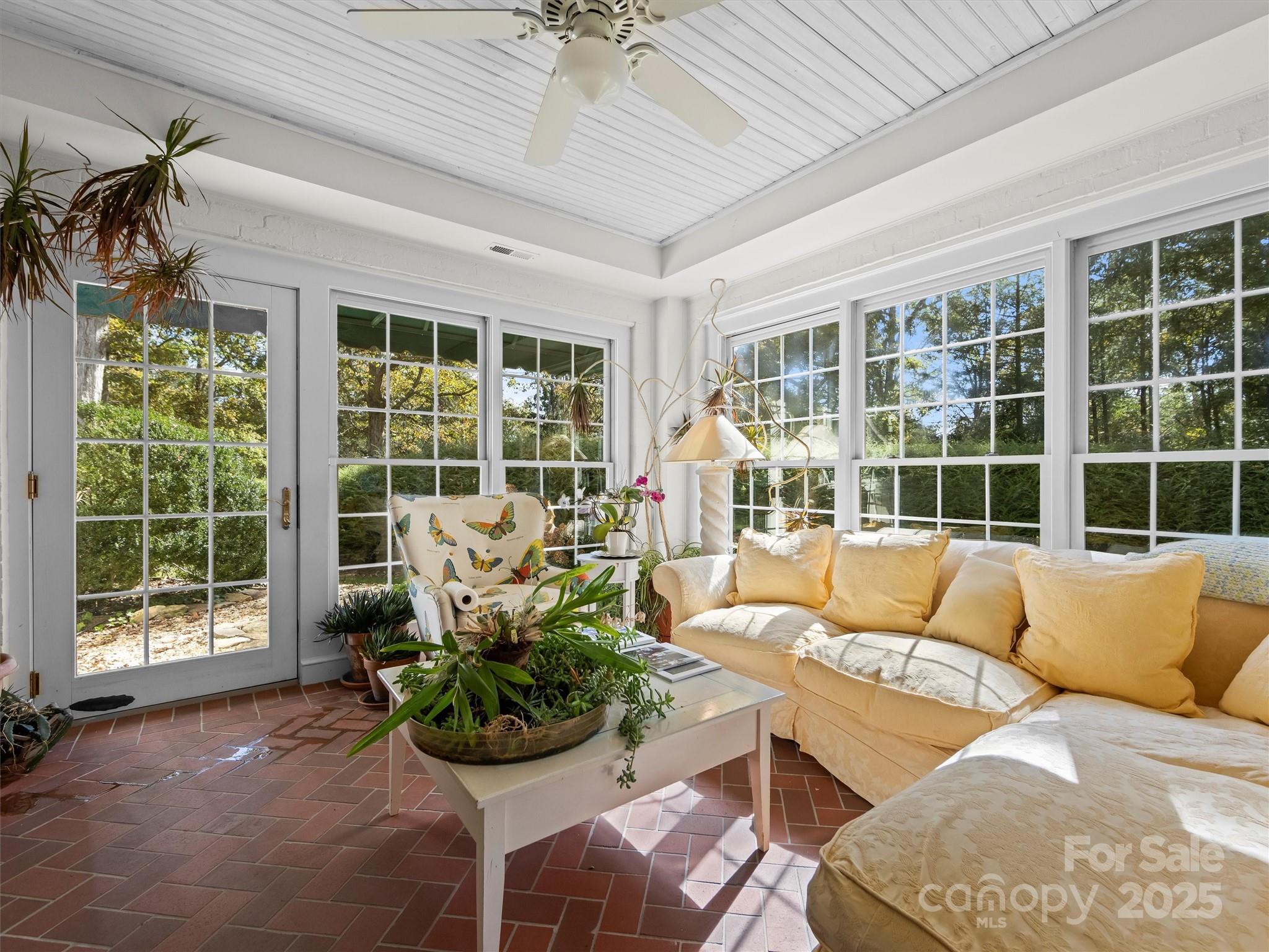 7 Park Road Asheville NC 28803