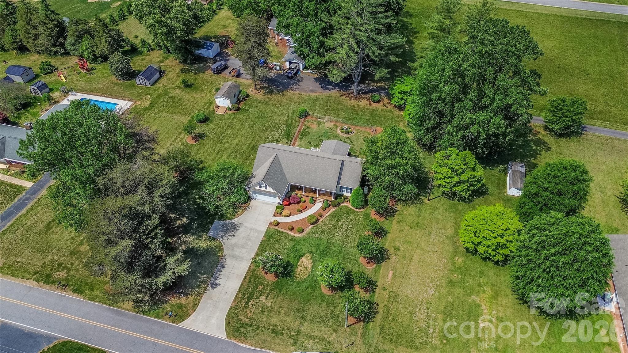 183 Devon Lane Statesville NC 28625
