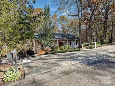 25040 Timberlake Drive Tega Cay SC 29708