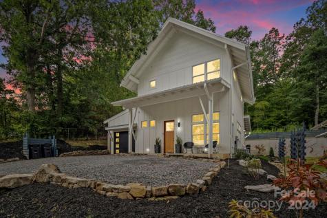 605 Hiawassee Avenue Black Mountain NC 28711