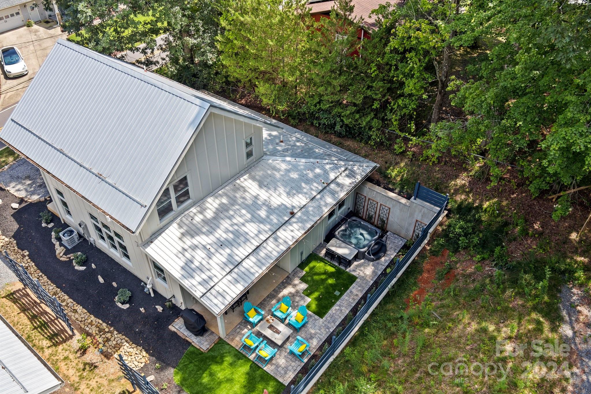 605 Hiawassee Avenue Black Mountain NC 28711