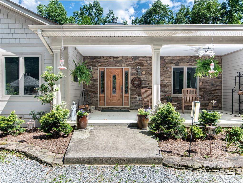 Zirconia NC, 1468 Mount Olivet Road