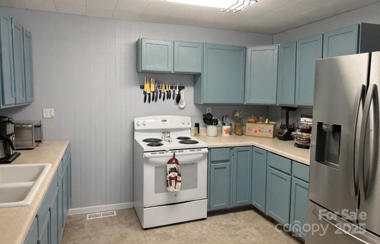 220 E Catawba Avenue Mount Holly NC 28120
