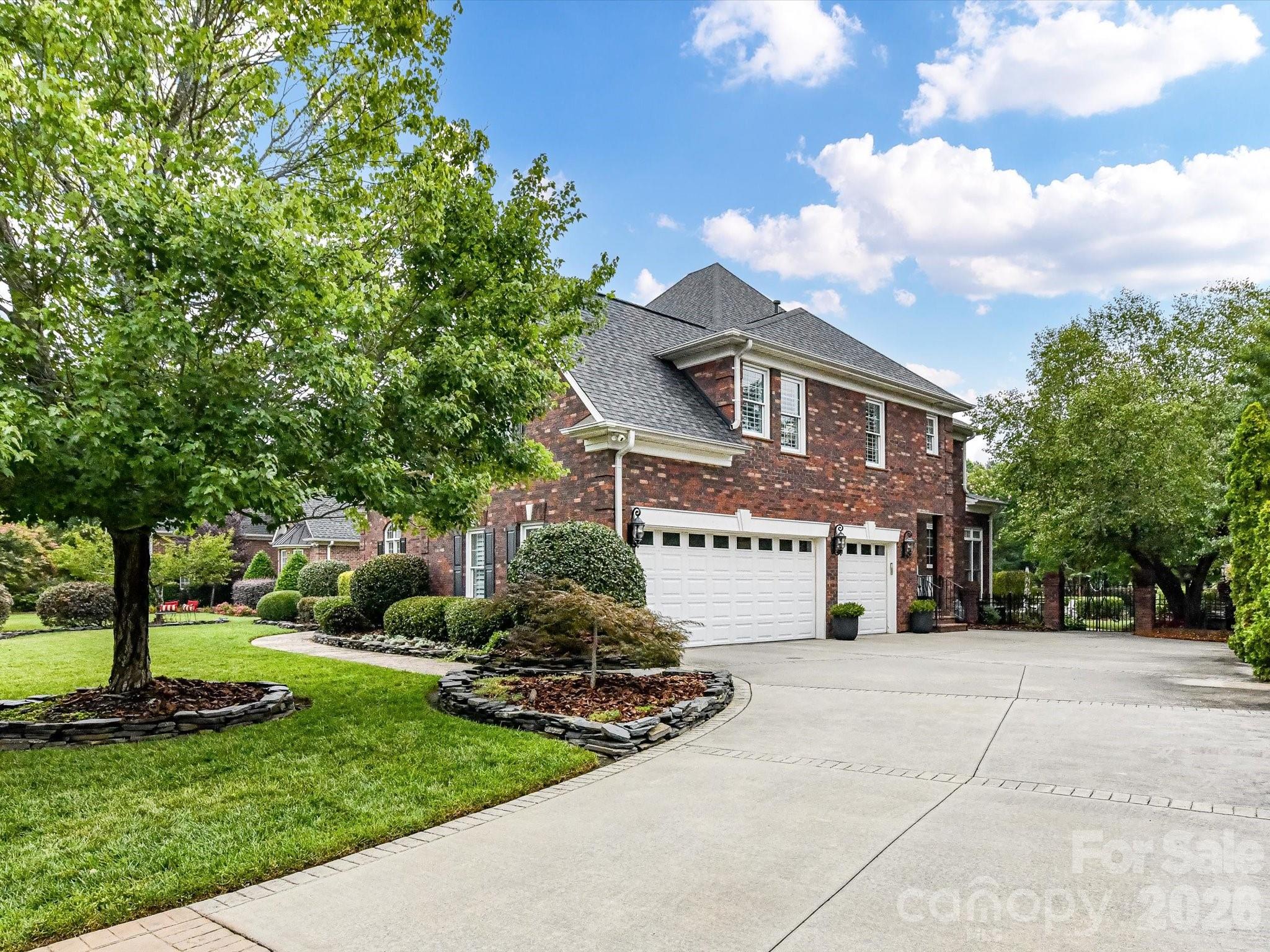 6114 Four Wood Drive Matthews NC 28104