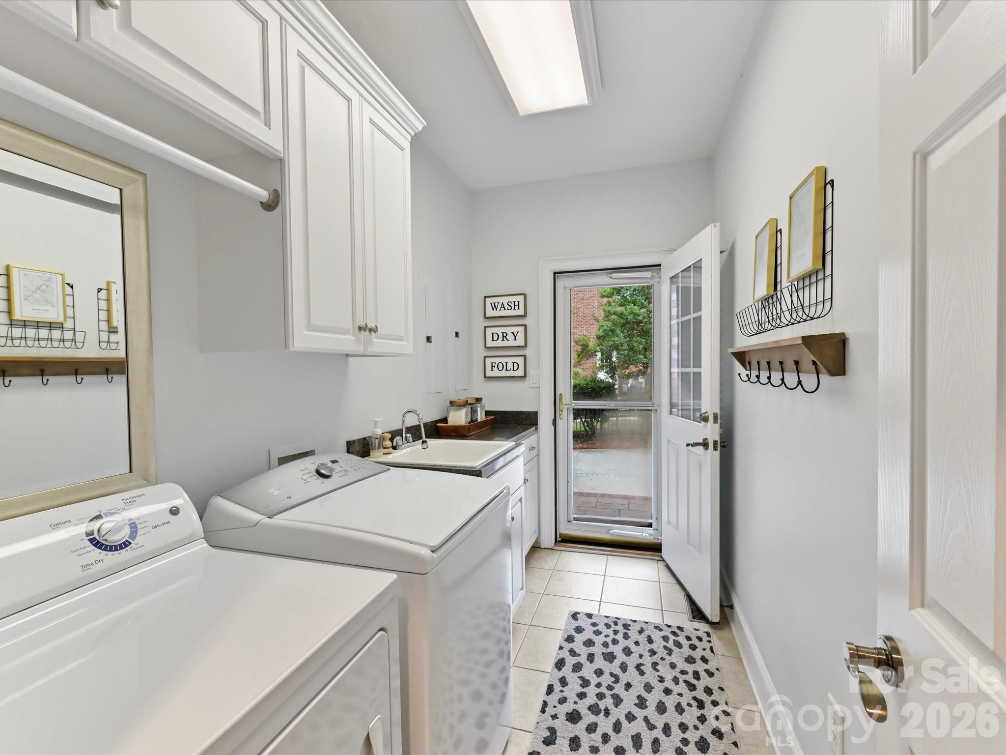 6114 Four Wood Drive Matthews NC 28104