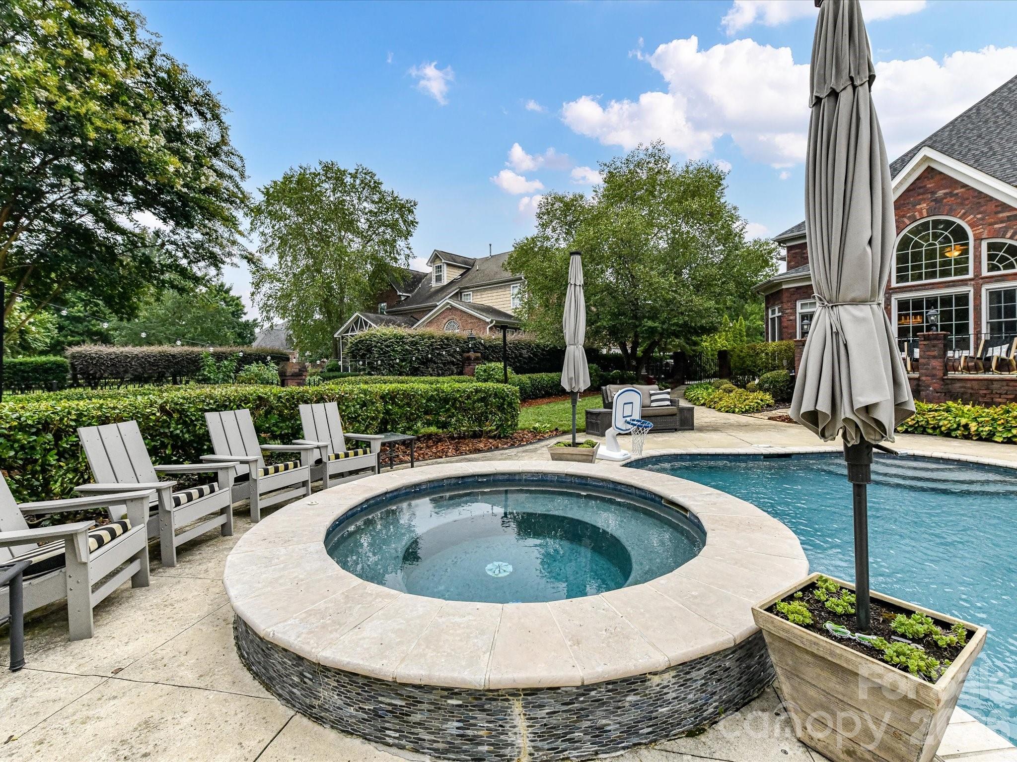 6114 Four Wood Drive Matthews NC 28104