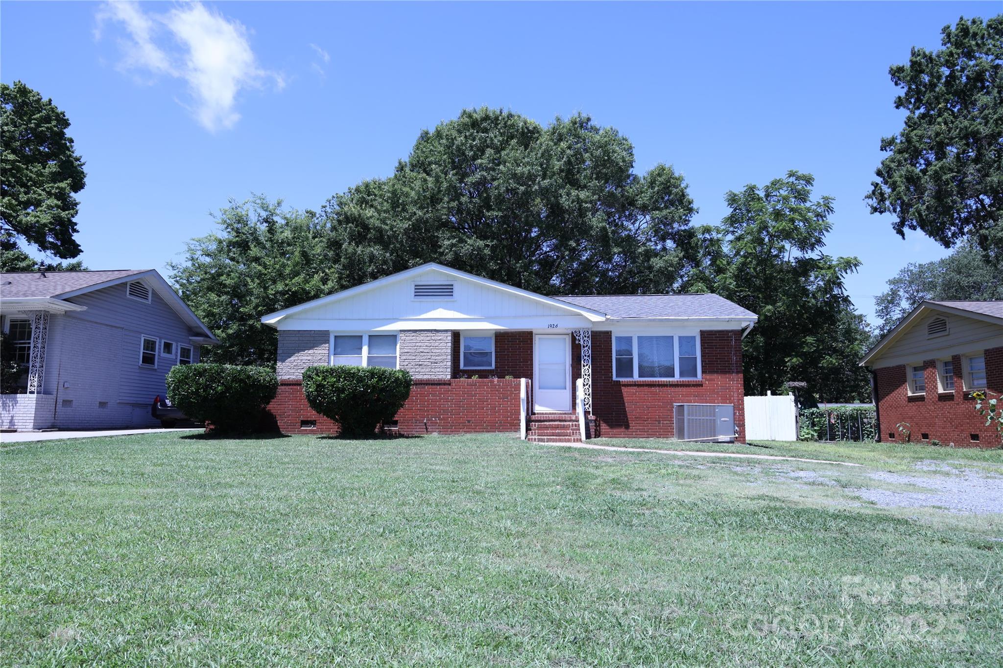 1926 Eastway Drive Charlotte NC 28205