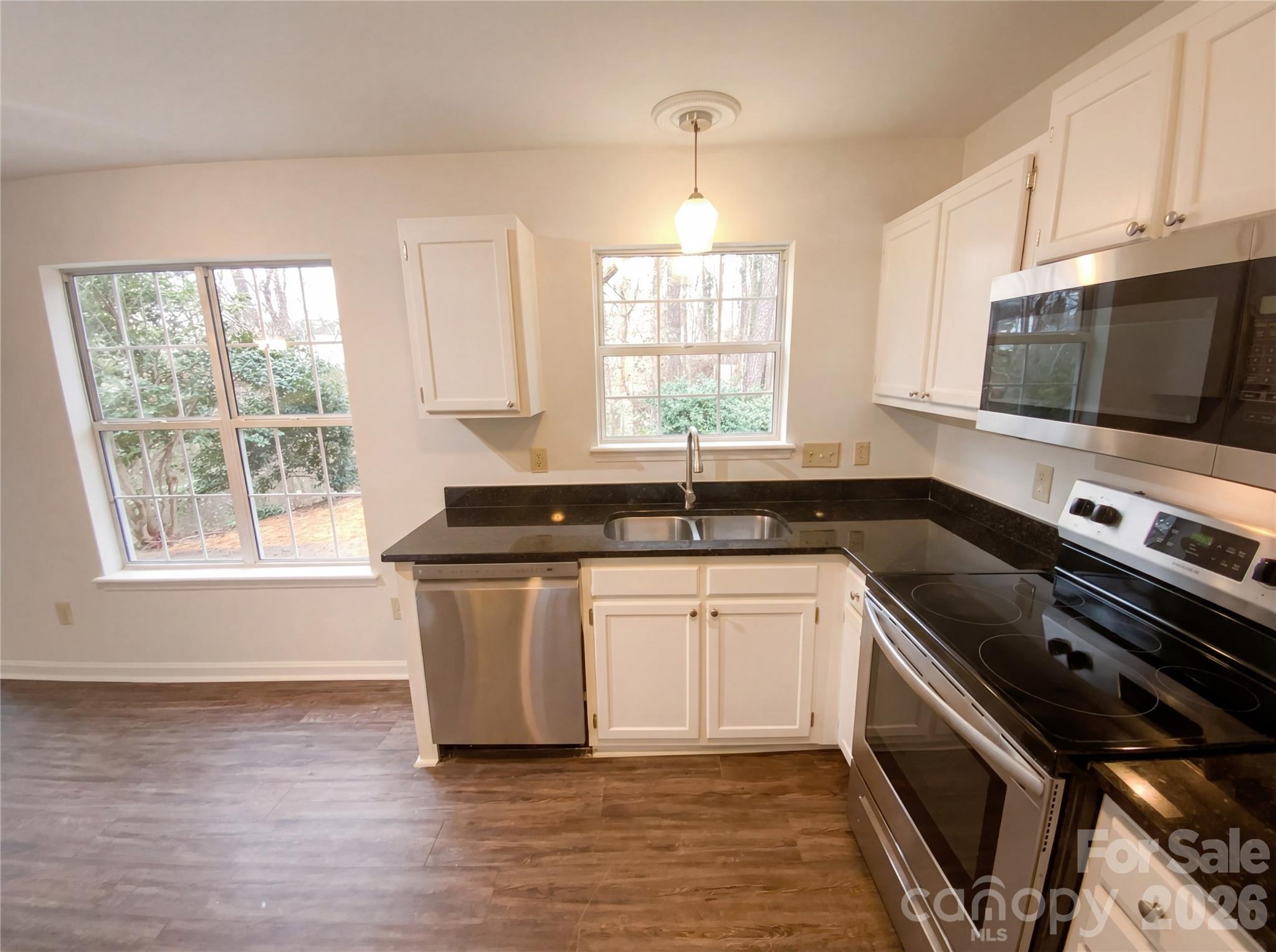 5719 Rocbridge Lane Charlotte NC 28208