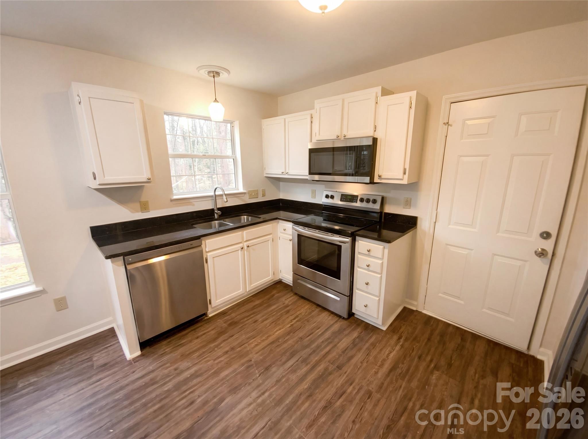 5719 Rocbridge Lane Charlotte NC 28208