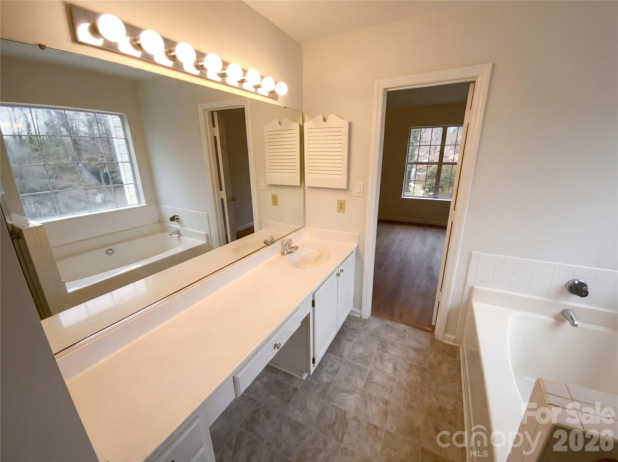 5719 Rocbridge Lane Charlotte NC 28208