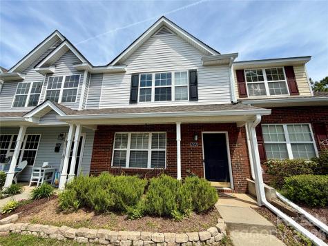 732 Rock Lake Glen Fort Mill SC 29715