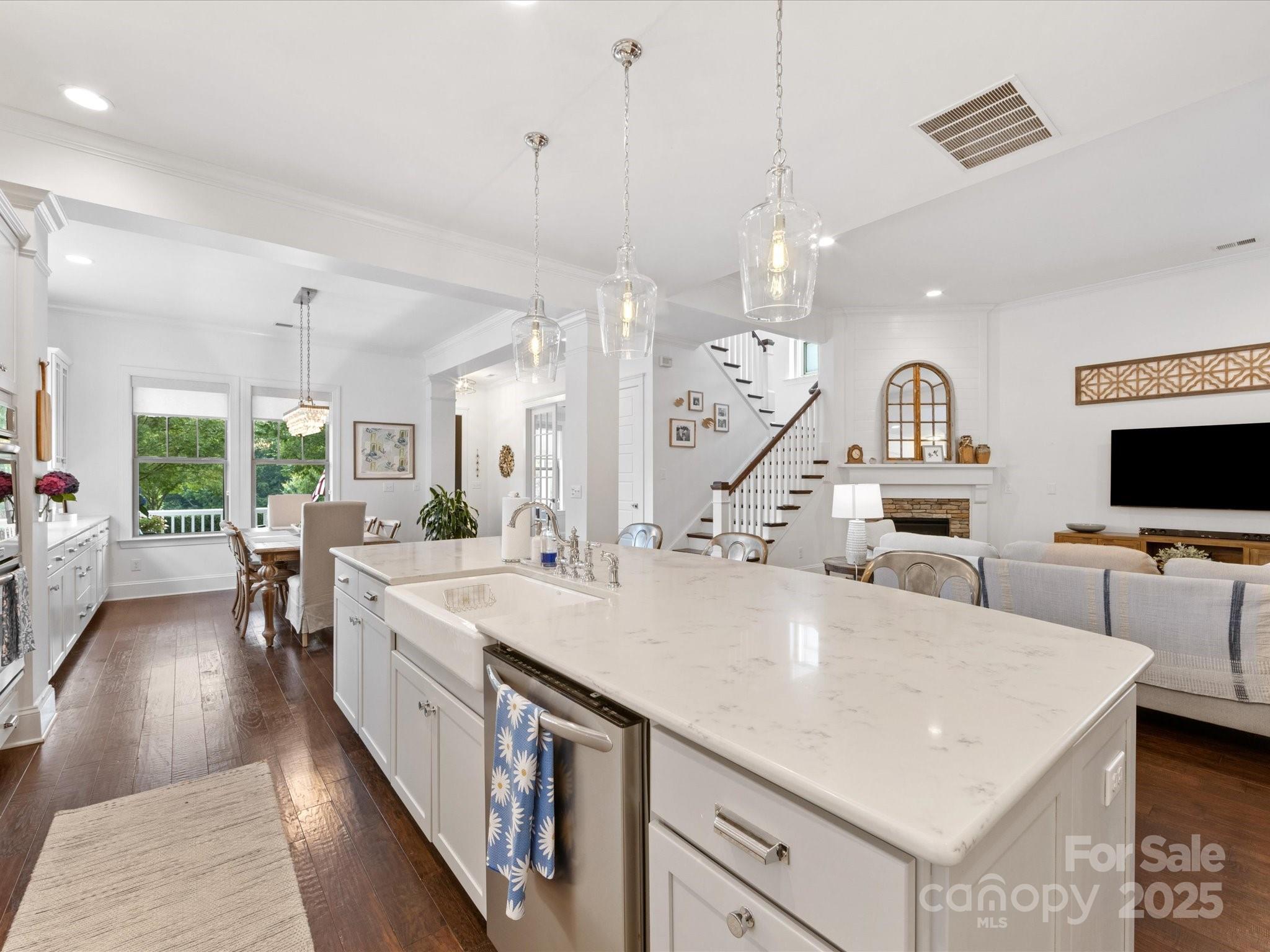 7732 Waverly Walk Avenue Charlotte NC 28277