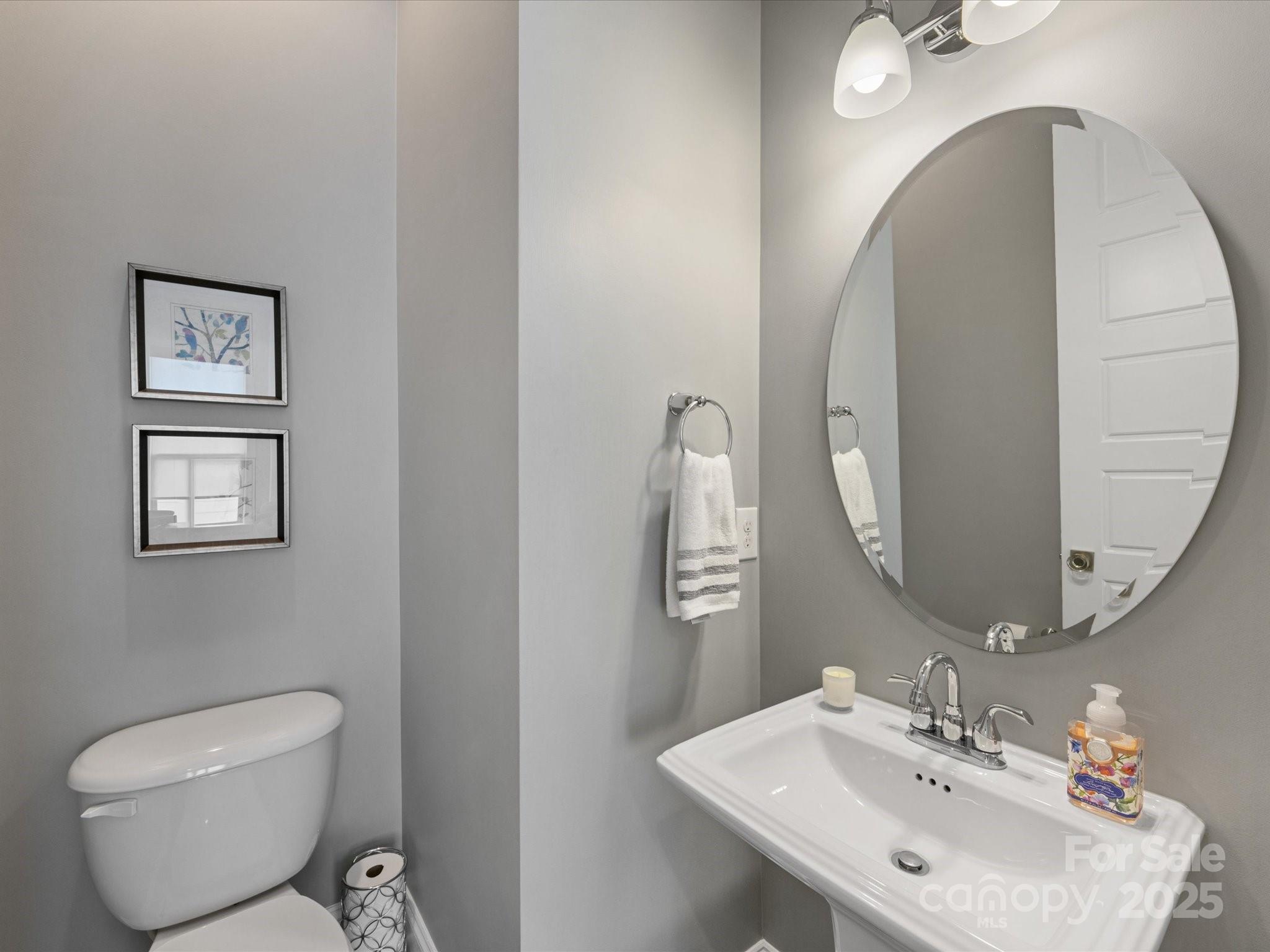7732 Waverly Walk Avenue Charlotte NC 28277