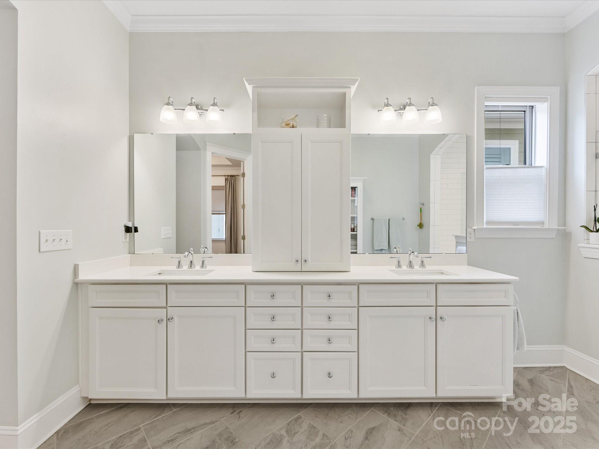 7732 Waverly Walk Avenue Charlotte NC 28277