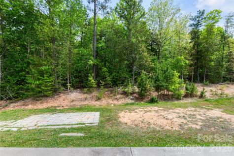 2046 E Park Drive Lancaster SC 29720