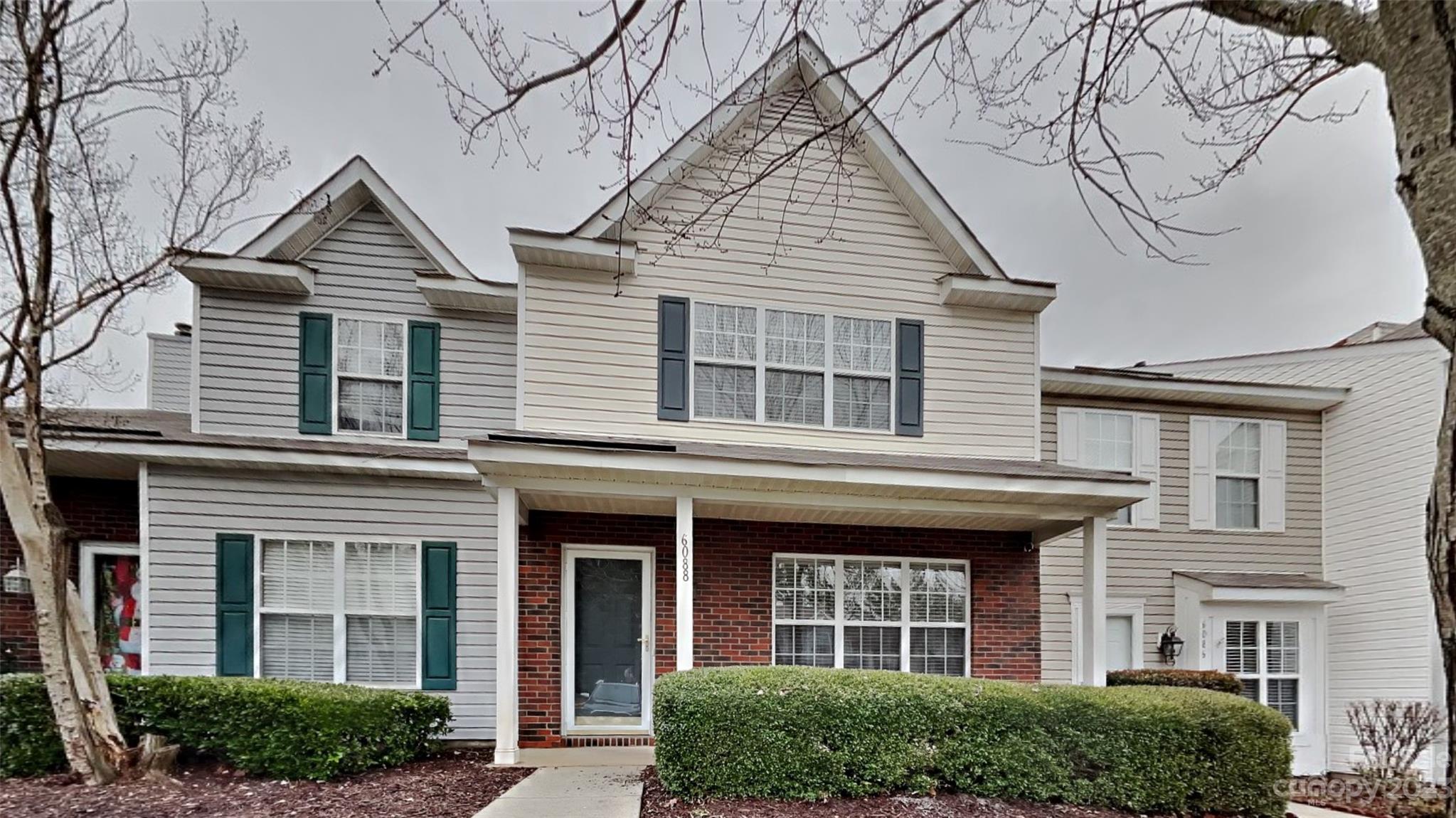 6088 Cougar Lane Charlotte NC 28269