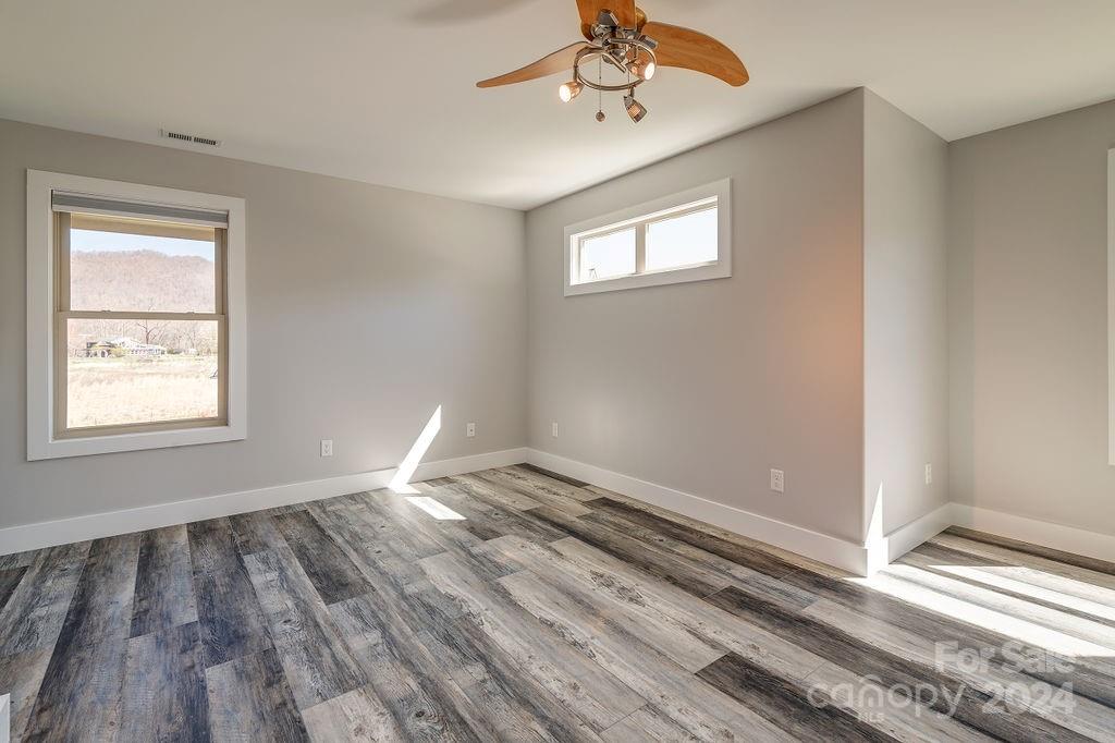 28 Linn Garden Lane Swannanoa NC 28778