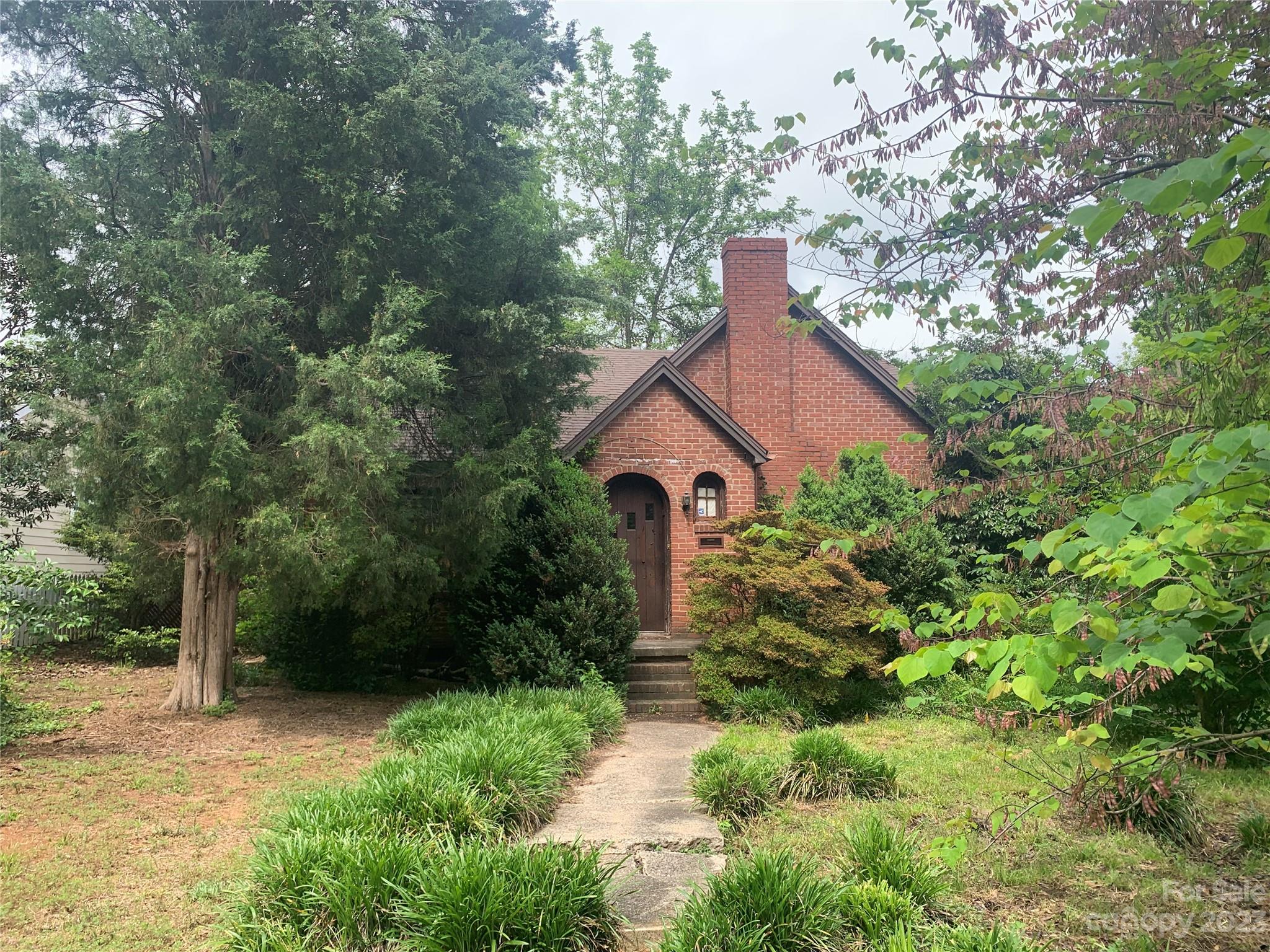 2341 Bay Street Charlotte NC 28205